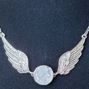 Gorgeous Angel Aura set in angel wings chain link 24 inch necklace